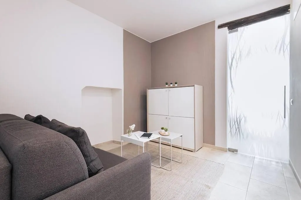 Easylife - Milano - Col di Lana 1 - Navigli-1